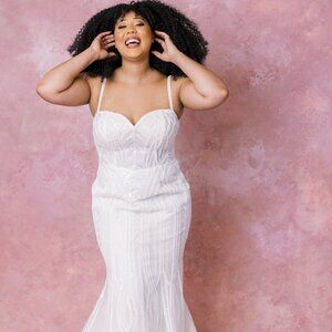 1287 Wedding Dress by Martina Liana - Street Size 16 - Boutique Sample